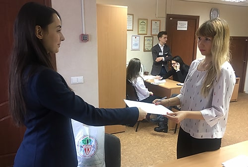 МИК Кольцово завершила приём документов от кандидатов в члены Молодежного парламента 