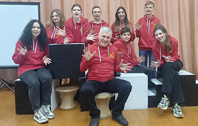 Клуб «Свечи» принял участие в фестивале авторской песни «Искитим-2025»