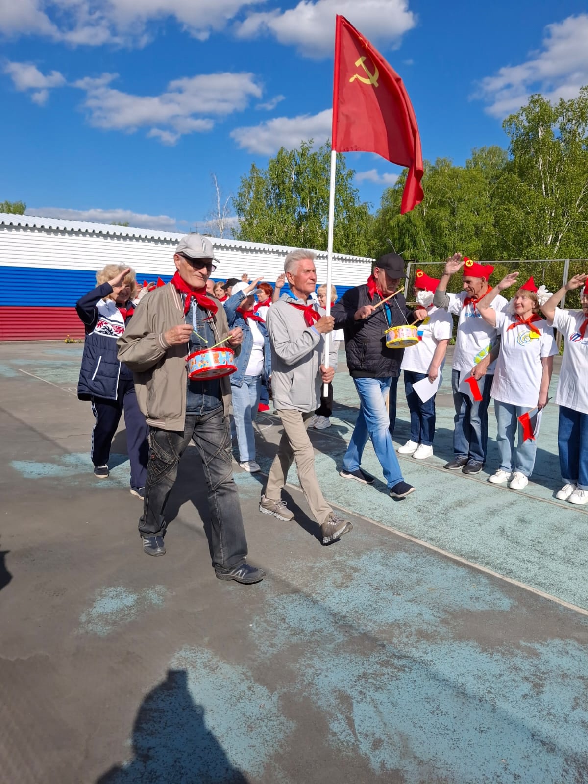 Союз пенсионеров Кольцово отметил День пионерии