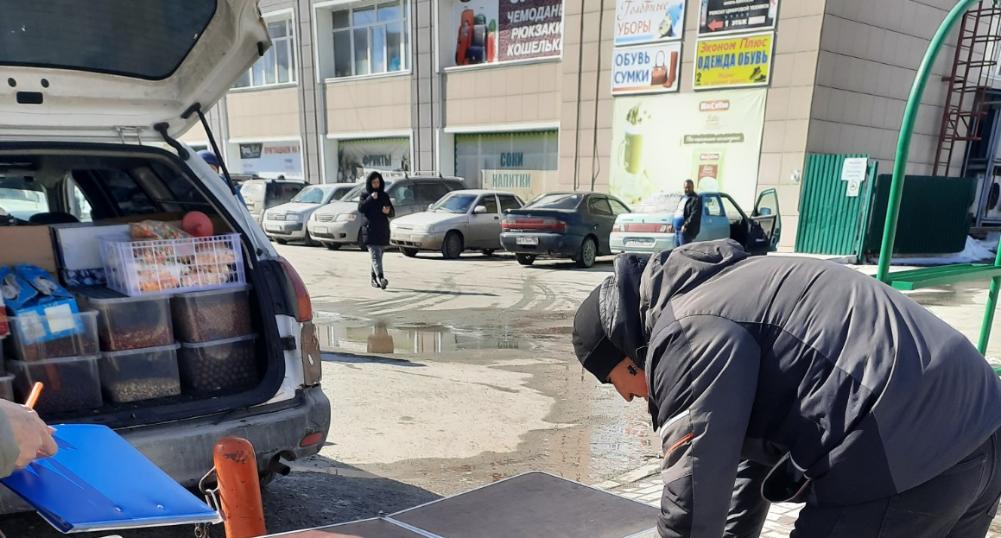 От сальмонелл до ботулизма: что продают на улицах Кольцово