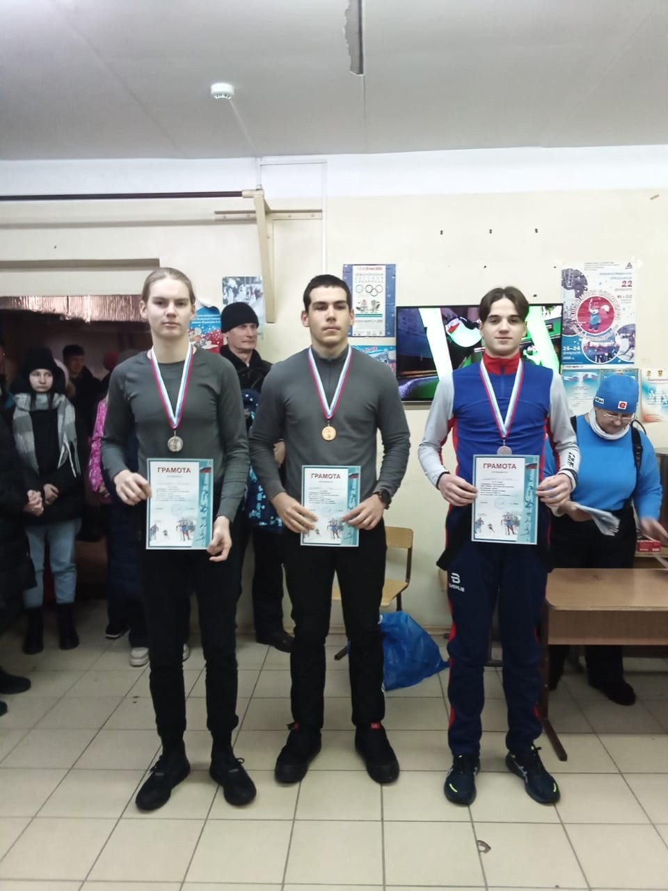 В Кольцово стартовал лыжный соревновательный сезон