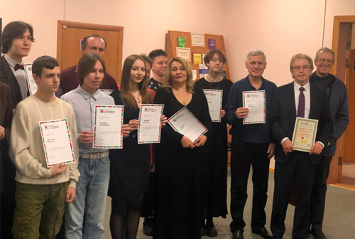 Кольцовцы получили награды за увековечивание памяти Высоцкого