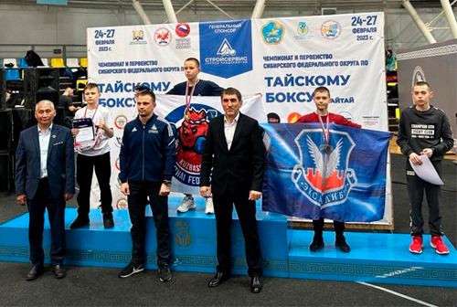 Тайбоксеры Кольцово завоевали медали на чемпионате СФО