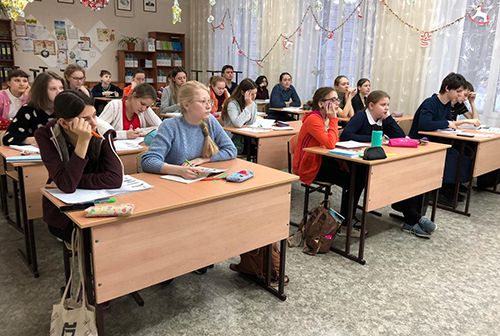 Пока страна отдыхала, подрастающие биологи трудились 