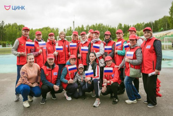 Жители наукограда отметили День Государственного флага