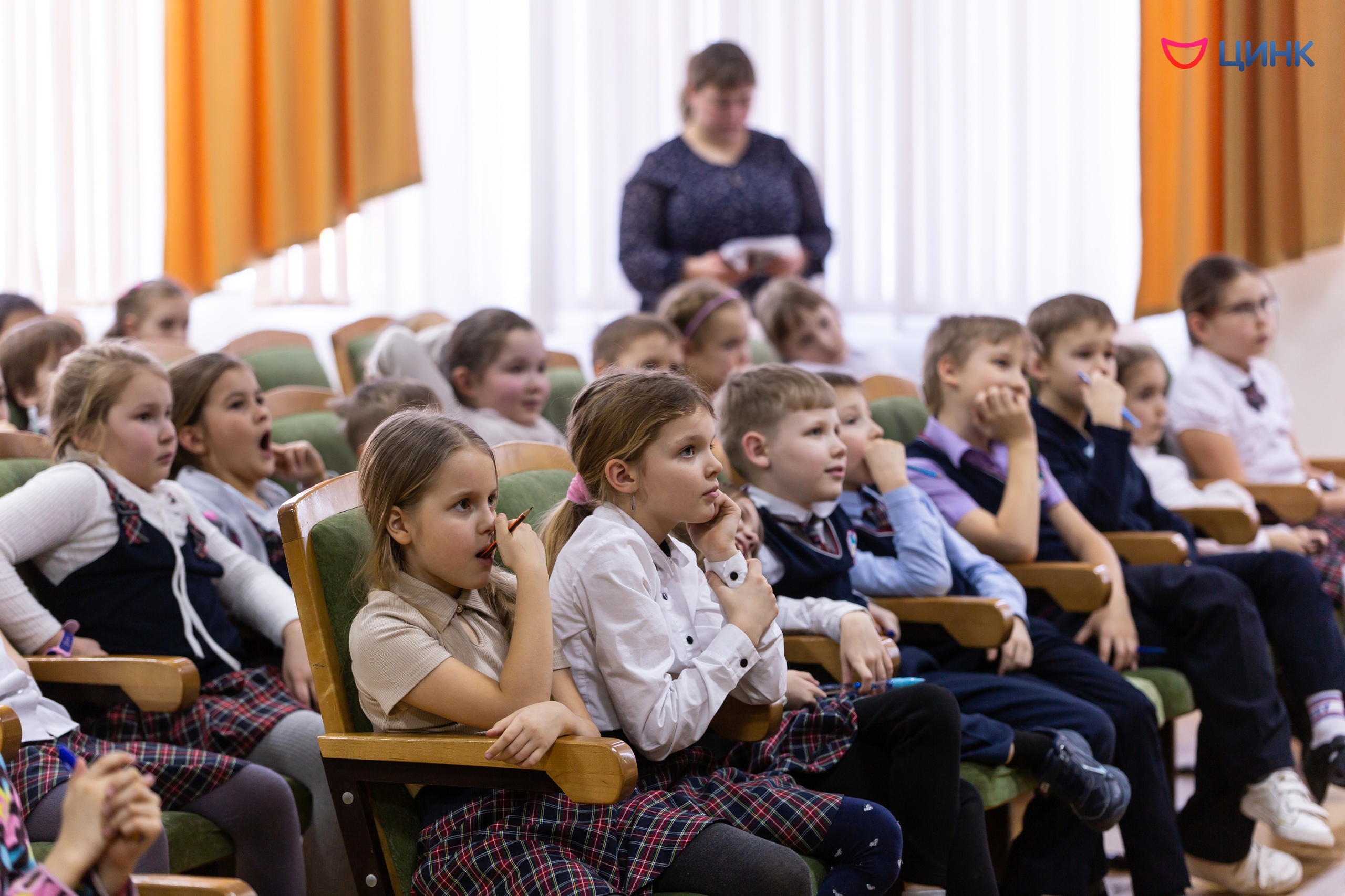 КДШИ продолжает знакомить кольцовких школьников с искусством
