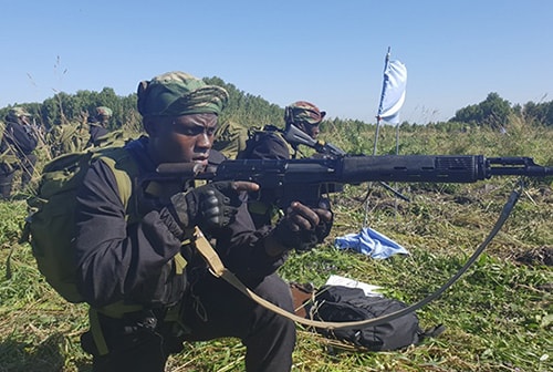 Разведчики из восьми стран совершили марш-бросок на расстояние более 15 км на военном полигоне Кольцово
