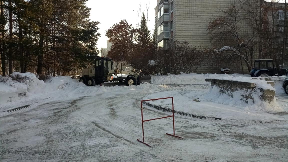 МБУ «Фасад» на страже уборки снега в Кольцово