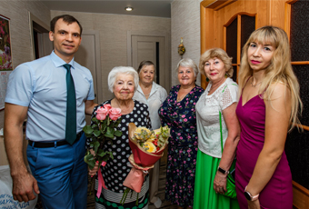Наукоград Кольцово поздравляет Людмилу Виноградову с 90-летием!
