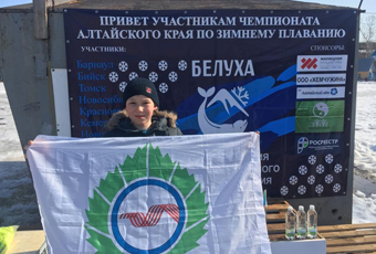 Кольцовские пловцы завоевали 10 медалей