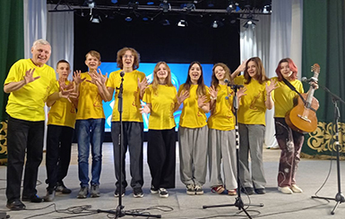 Клуб самодеятельной песни «Свечи» принял участие в международном фестивале «Глория»