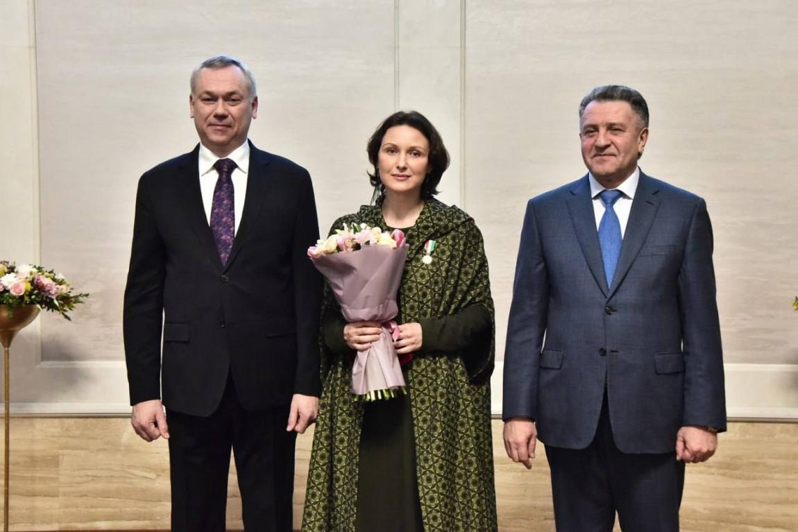 Жительница Кольцово удостоена знака отличия «За материнскую доблесть»