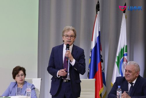 Под знаком «СКИФа»: в Кольцово состоялся ежегодный социально-экономический форум 