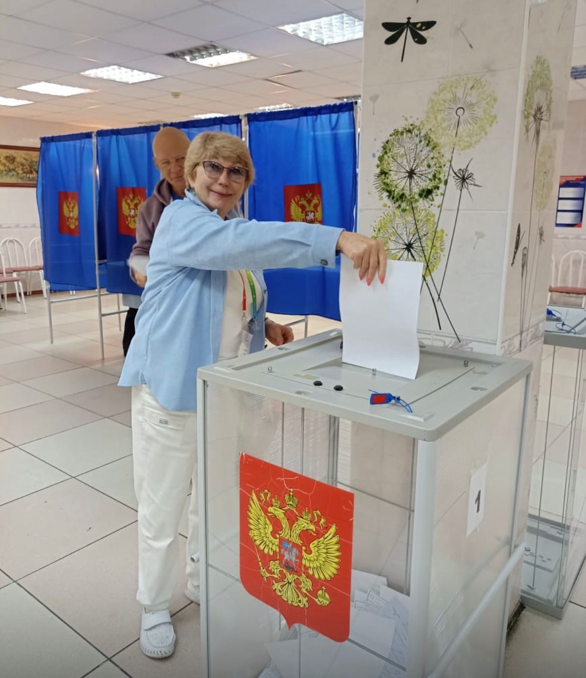 Второй день голосования идет в Кольцово
