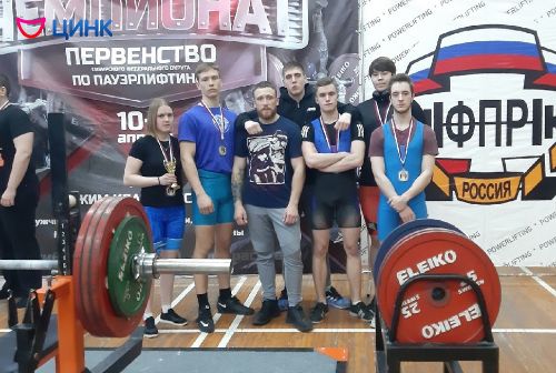  Кольцовчане завоевали награды на Чемпионате и Первенстве СФО по пауэрлифтингу